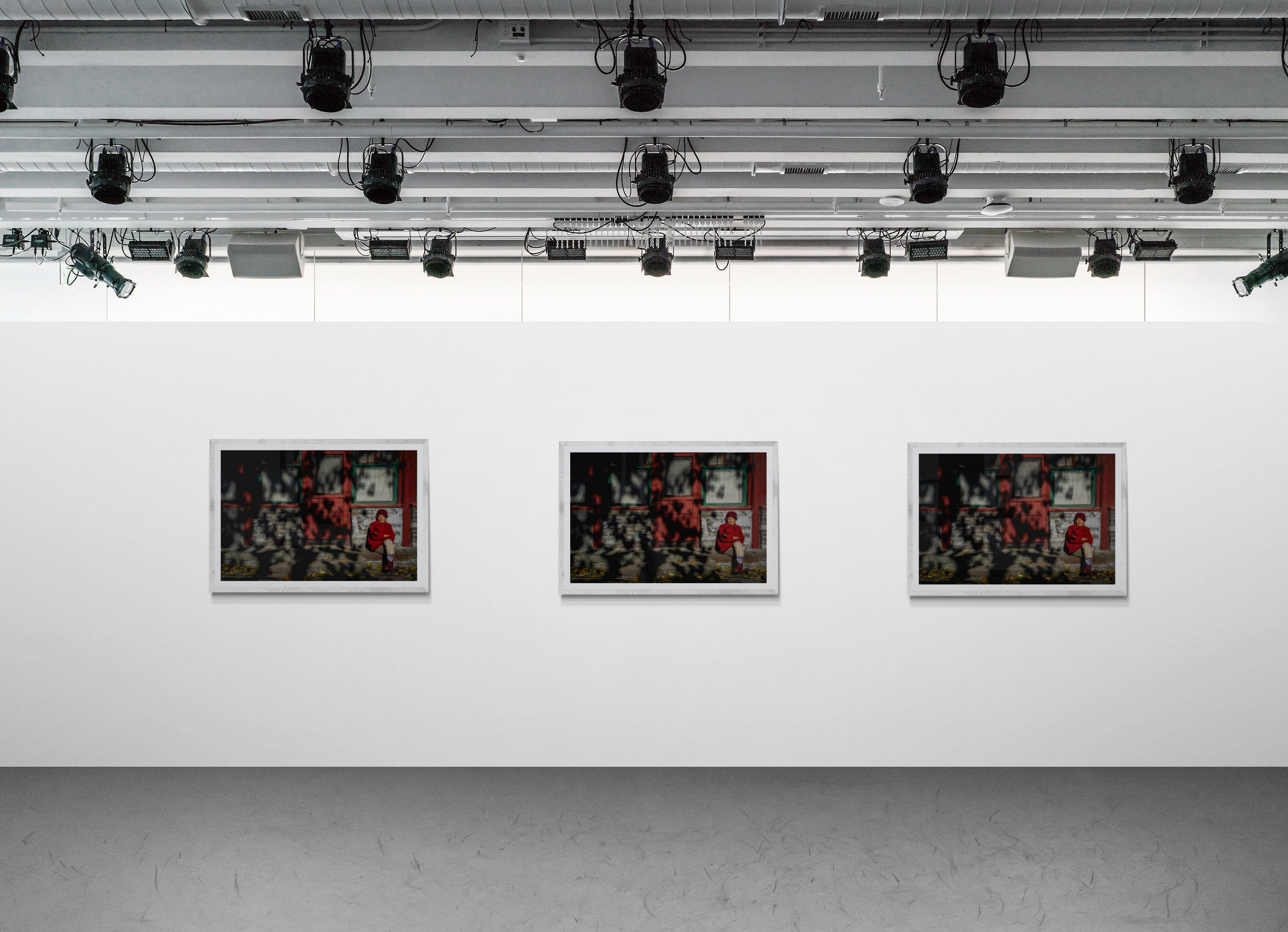 A Moment with the Sun - 1/1